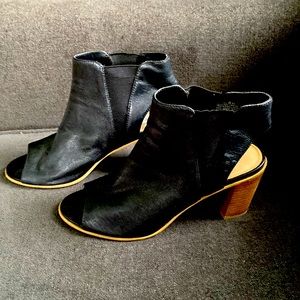 Steve Madden open toe booties
